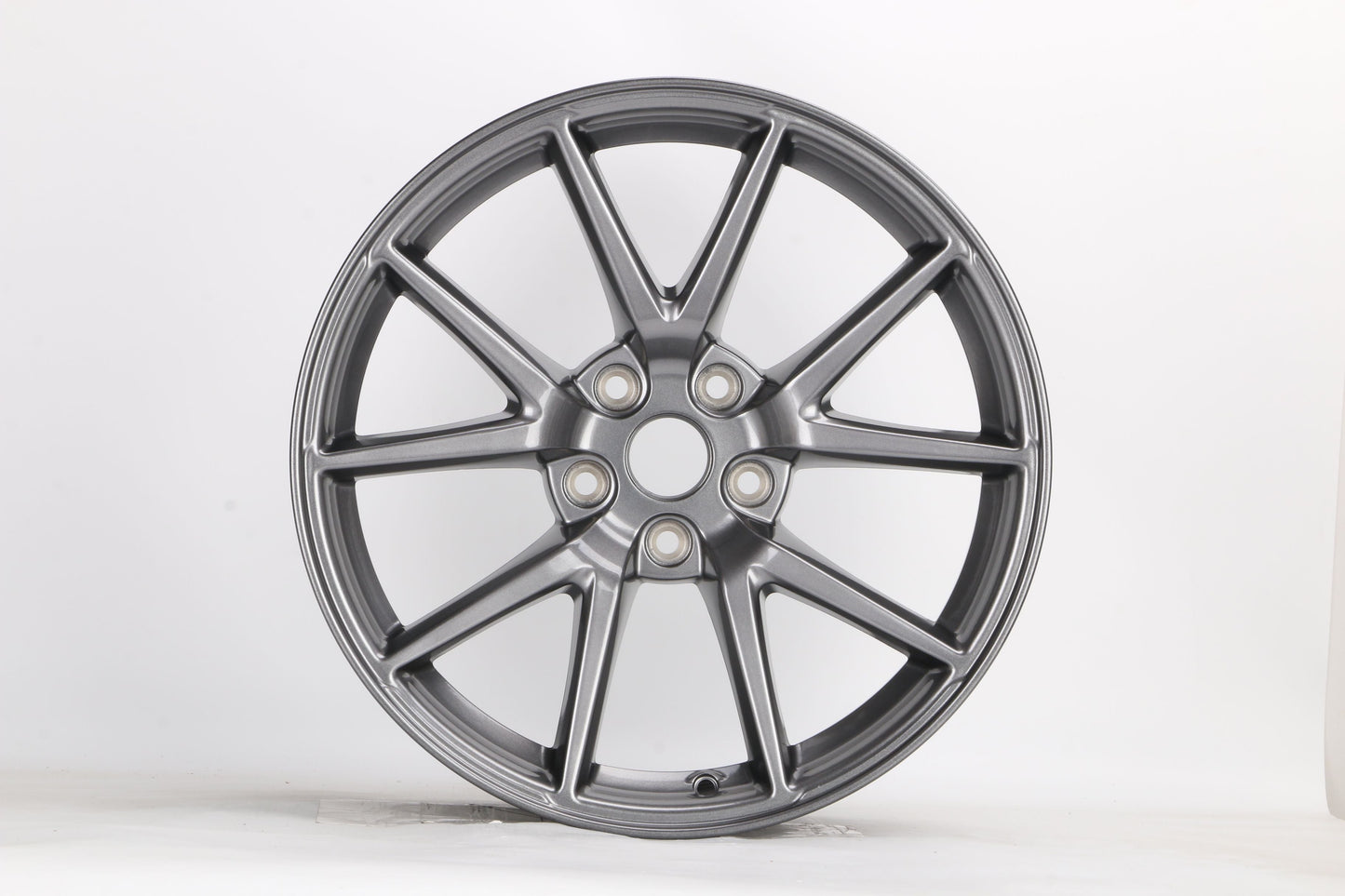 E453 Gunmetal 18x8.5 ET45 5.114 – (Square Set of 4)