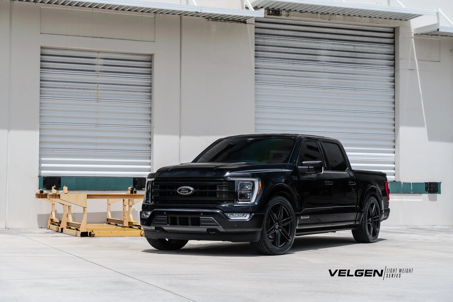24" Velgen VFF-6 Gloss Black 6x139.7 ( Set of 4 )