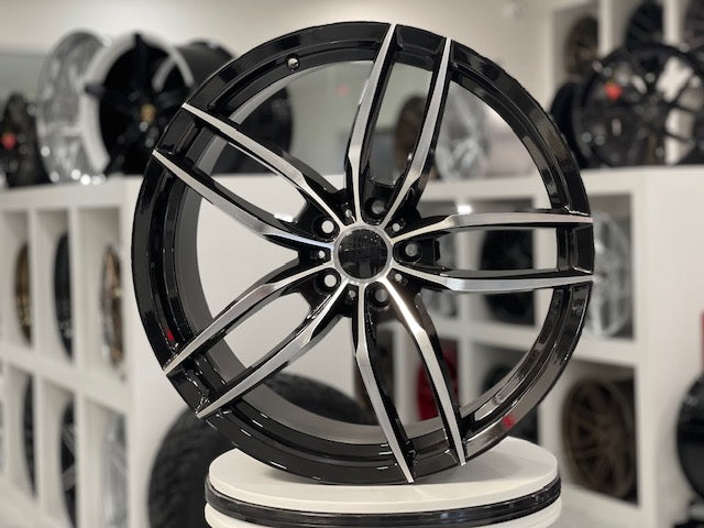 E524 Black Machined Face 20x8.5 ET35 5x114.3 – (Square Set of 4)