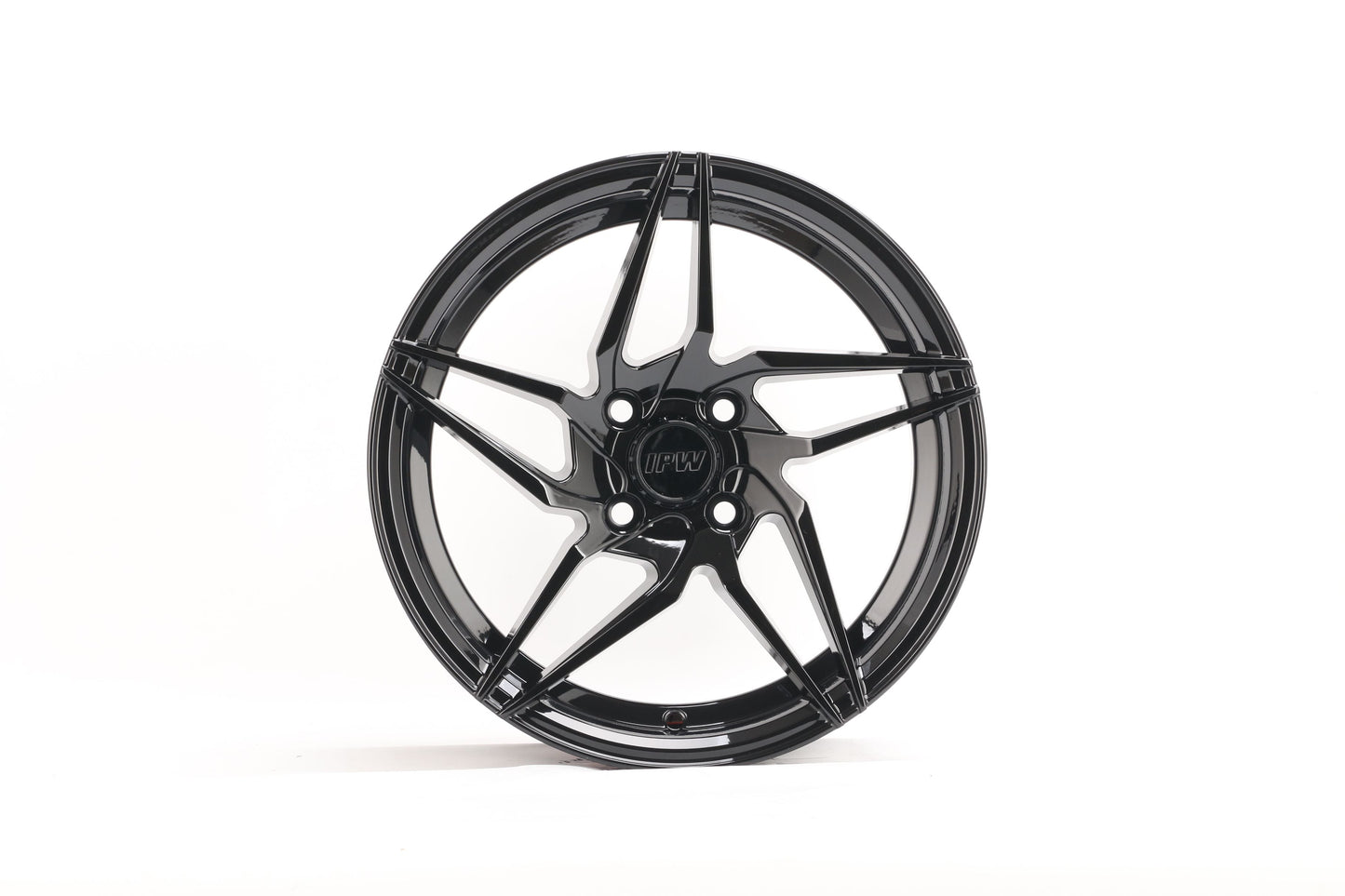 E563 Gloss Black 15x7.0 ET35 4.100 - Square Set (4 Wheels)