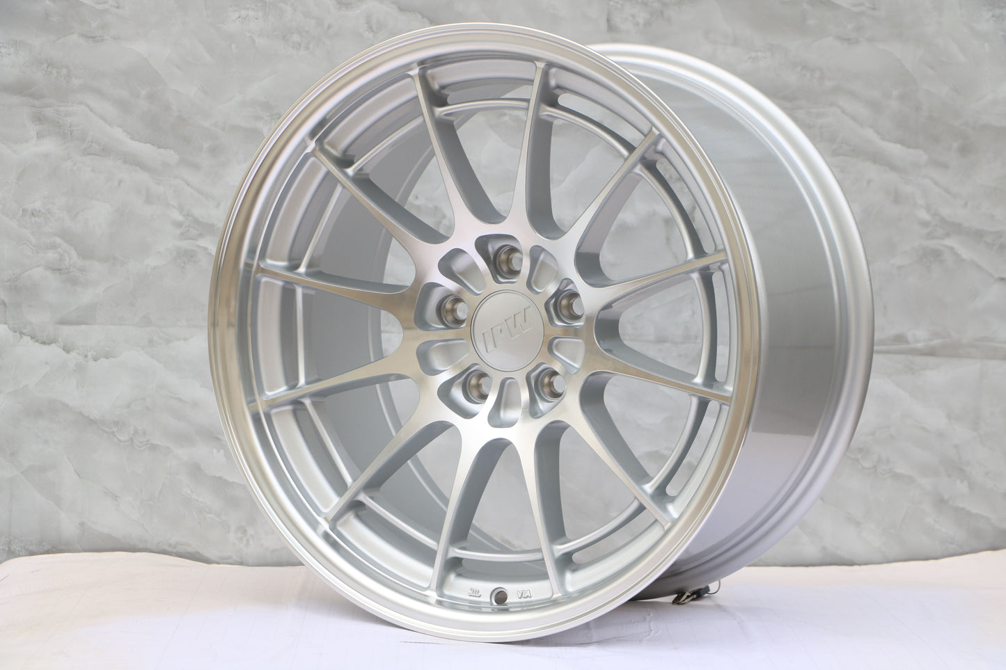 E569 Silver Machined Face 19x8.5 ET35 5x112 - Square Set (4 Wheels)