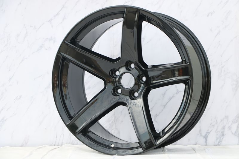 E576 Gloss Black 20x10.5 ET22 5.115 - Square Set (4 Wheels)