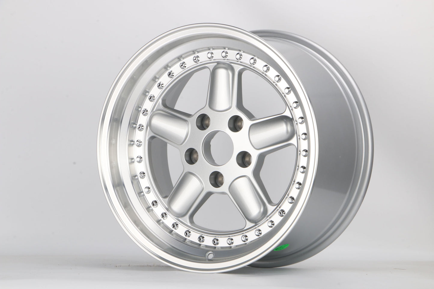 E708 Silver Machined Lip 17x10 ET27 5x120 – (Square Set of 4)