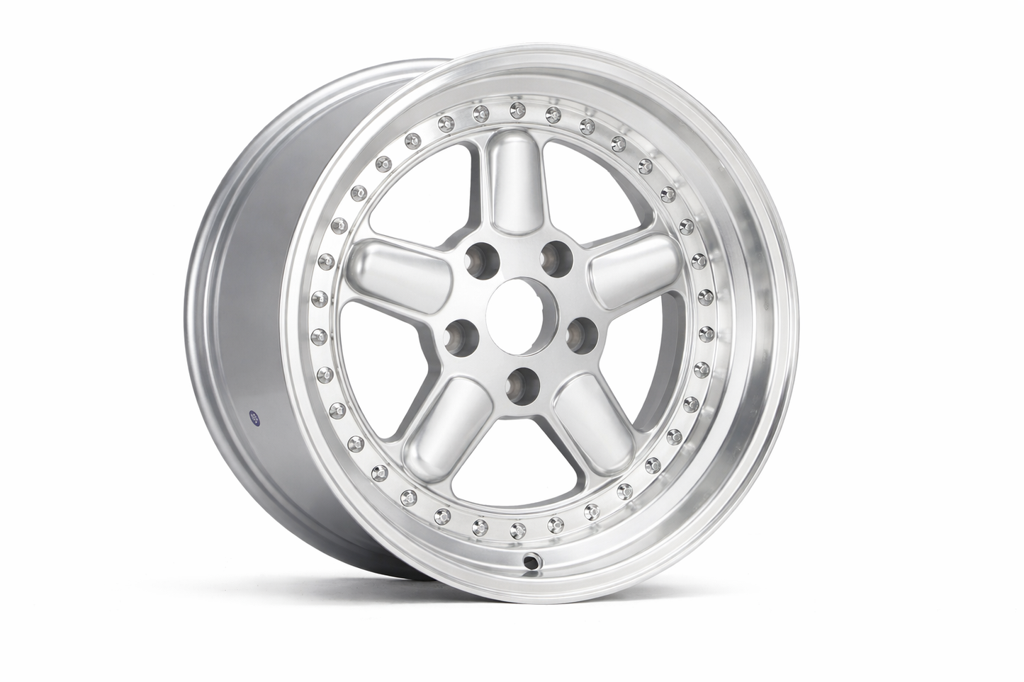 E708 Silver Machined Lip 17x10 ET27 5x120 – (Square Set of 4)