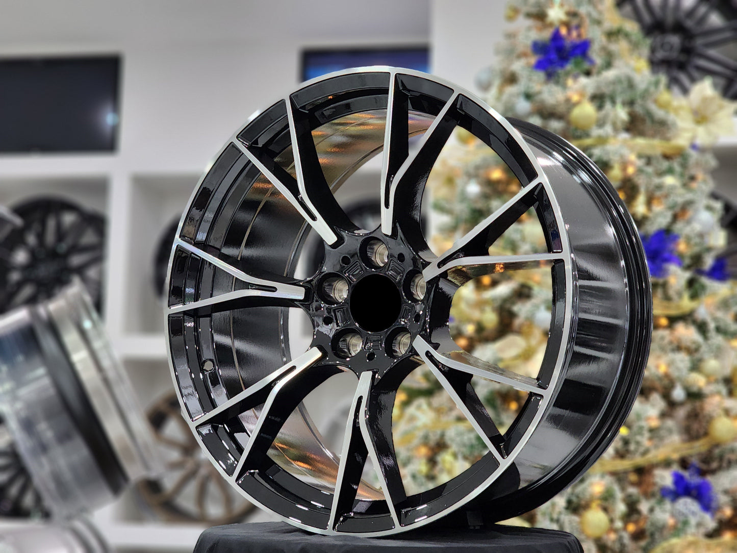 E712 Black Machined Face 20x8.5 ET35 5.120 - Square Set (4 Wheels)