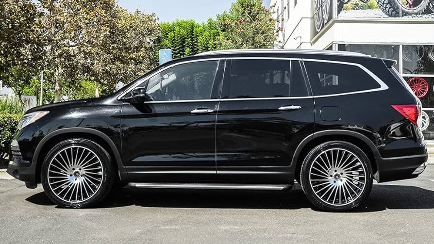 22" Road Force RF23 Gloss Black Machine Face 5x112 (Set of 4)