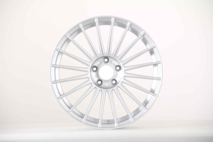 E728 Silver 20x9.5 ET40 5.112 - Square Set (4 Wheels)