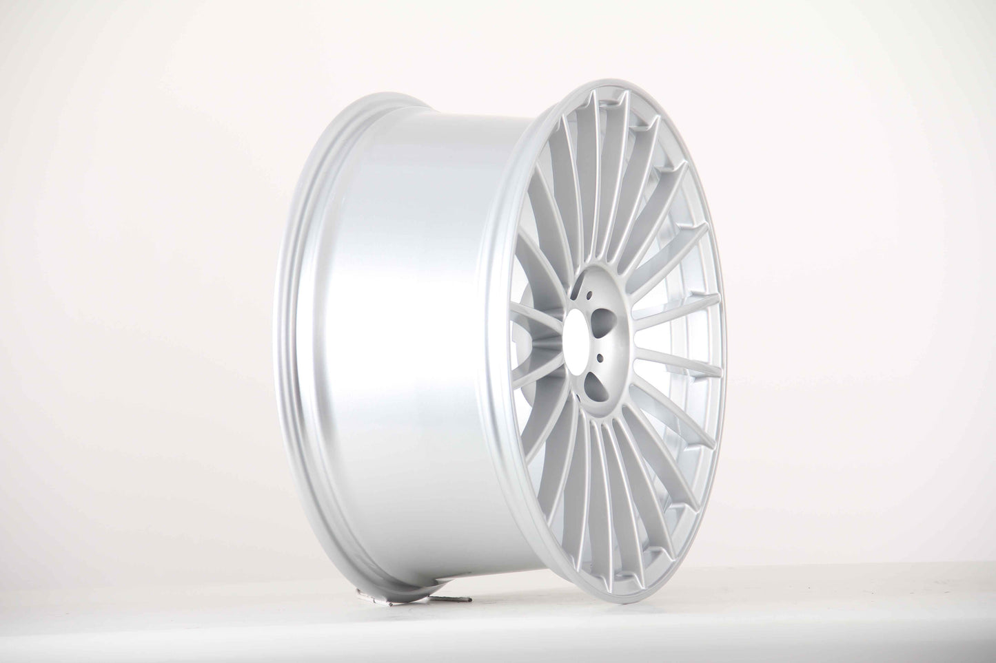 E728 Silver 20x9.5 ET40 5.112 - Square Set (4 Wheels)