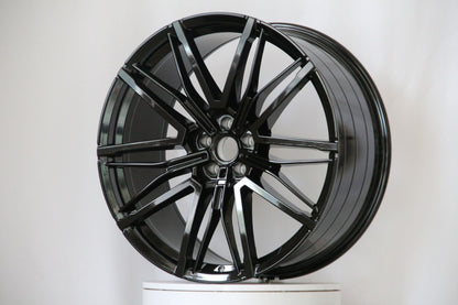 E749 Gloss Black 19in Staggered Set 8.0 ET35 / 9.0 ET42 5.120 (4 Wheels)