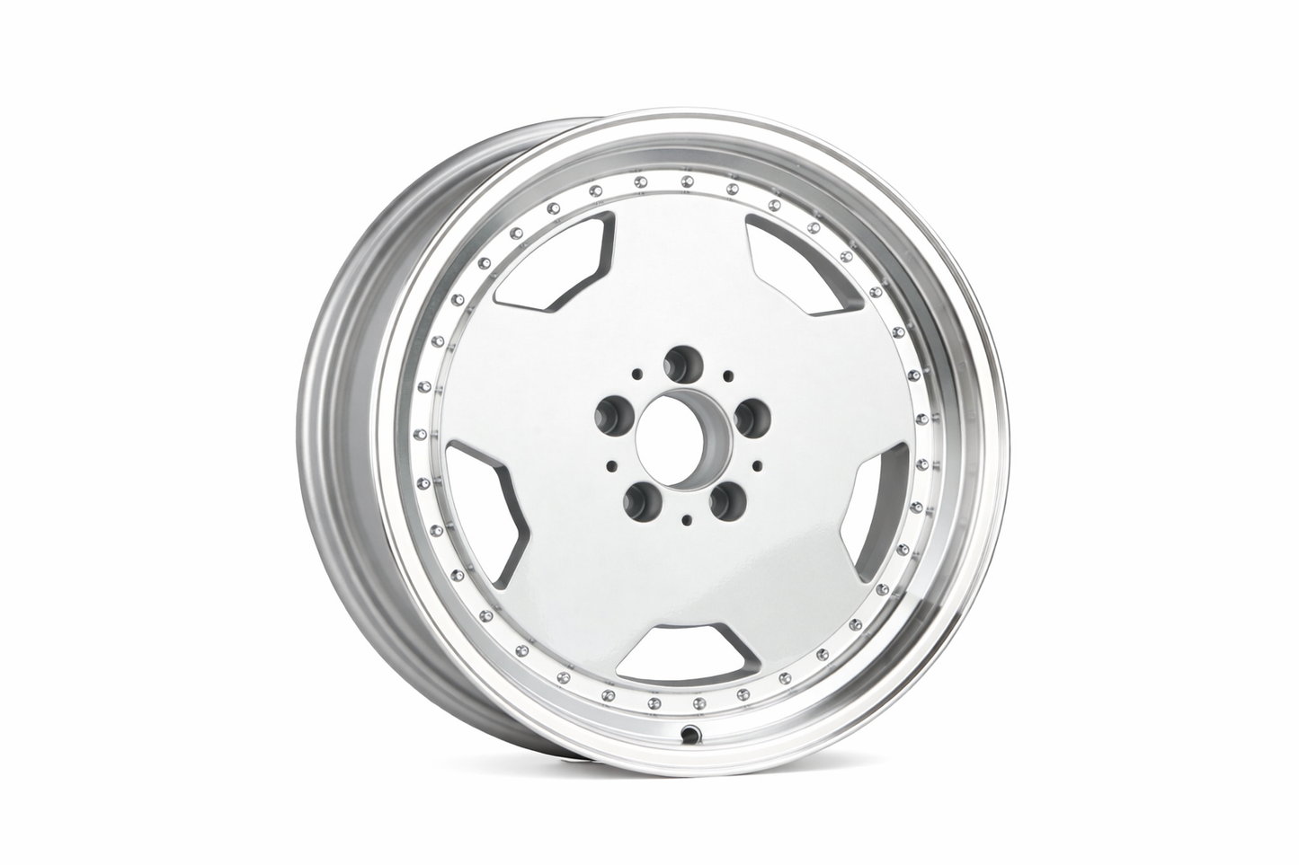 E802 Silver Machined Lip 17in Staggered Set 8.0 ET25 / 9.5 ET25 5.112 (4 Wheels)