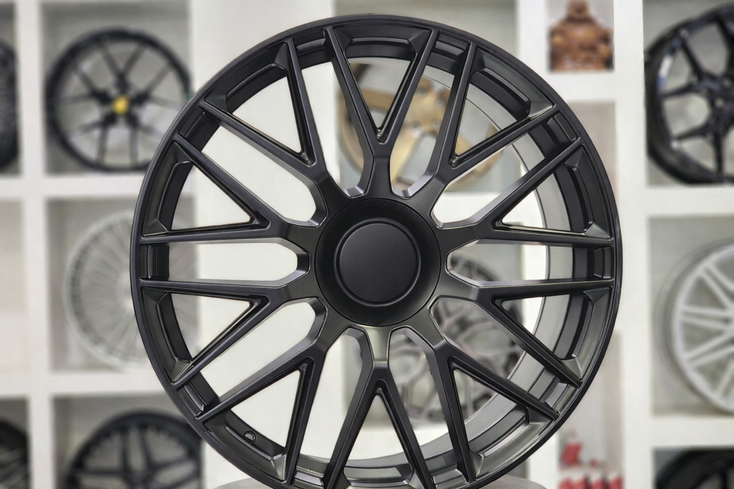 E803 Satin Black 22in Staggered Set 10.0 ET45 / 11.5 ET47 5.112 (4 Wheels)
