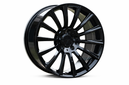 E813 Gloss Black 22x9.0 ET32 5.112 - Square Set (4 Wheels)