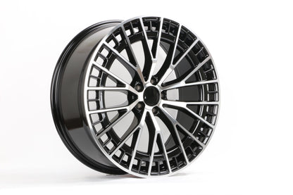 E821 Black Machined Face 22in Staggered Set 9.0 ET35 / 10.5 ET45 5.112 (4 Wheels)