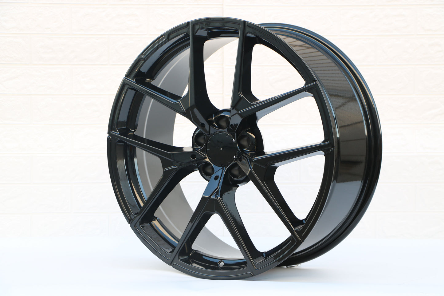 E838 Gloss Black 20x8.5 ET30 5.112 - Square Set (4 Wheels)