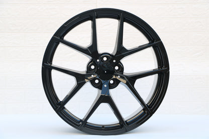 E838 Gloss Black 18x9.5 ET35 5.112 - Square Set (4 Wheels)
