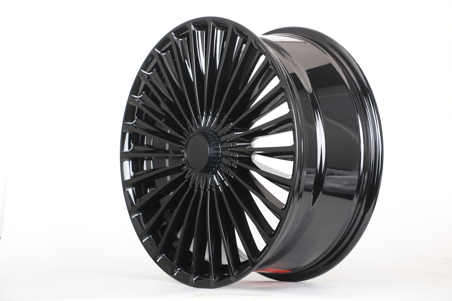 E841 Gloss Black 20in Staggered Set 8.5 ET38 / 9.5 ET38 5.112 (4 Wheels)