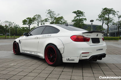 2014-2020 BMW F82/F83 M4 DE Style Carbon Fiber Rear Caps - Carbonado Aero