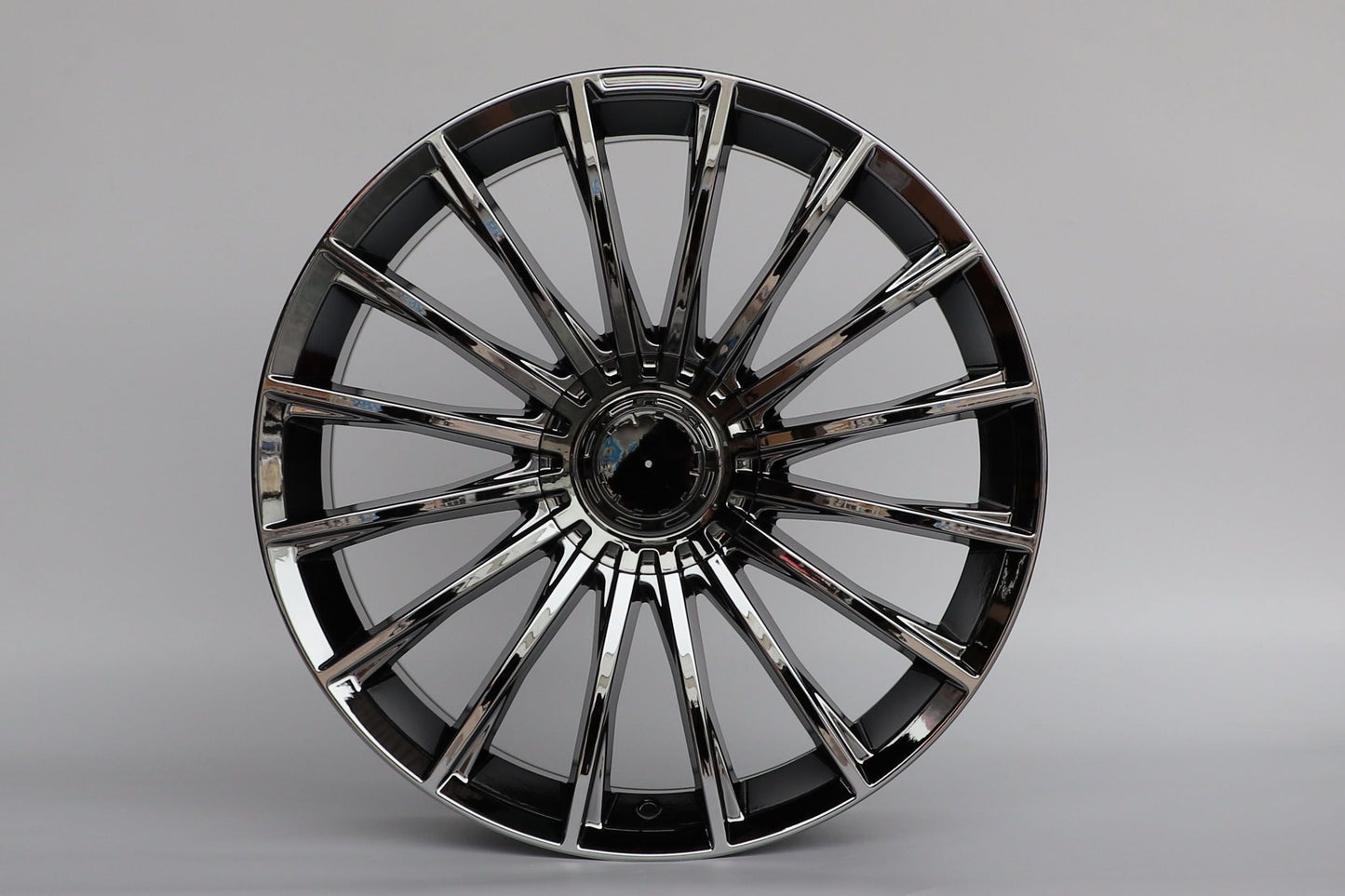 E849 Black Chrome 20in Staggered Set 8.5 ET32 / 9.5 ET35 5.112 (4 Wheels)