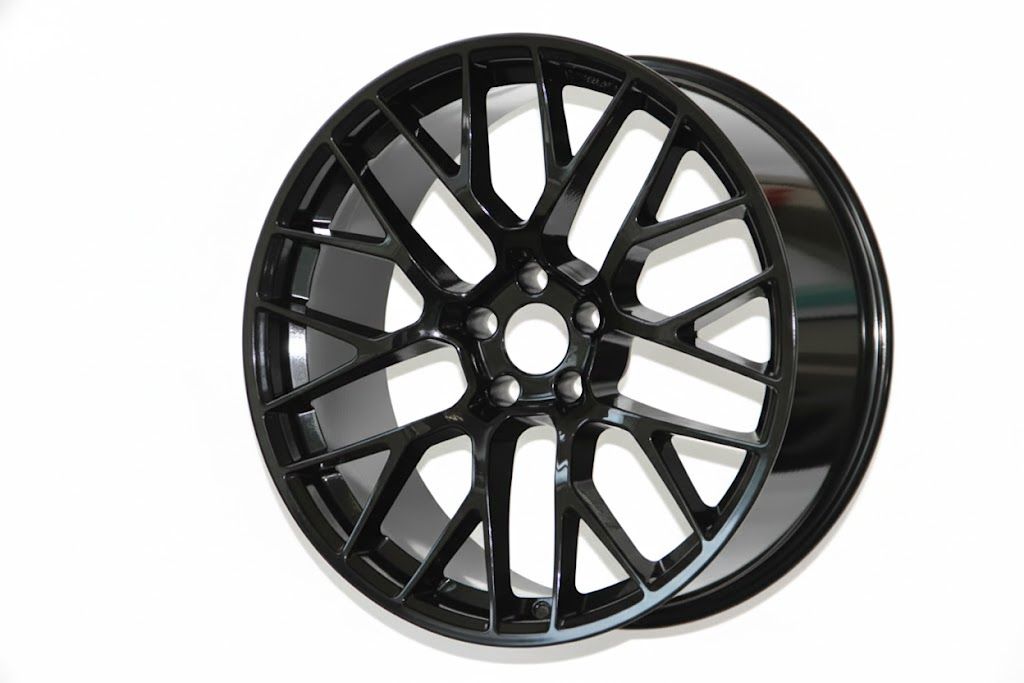 E854 Gloss Black 20x10.0 ET19 5.112 - Square Set (4 Wheels)