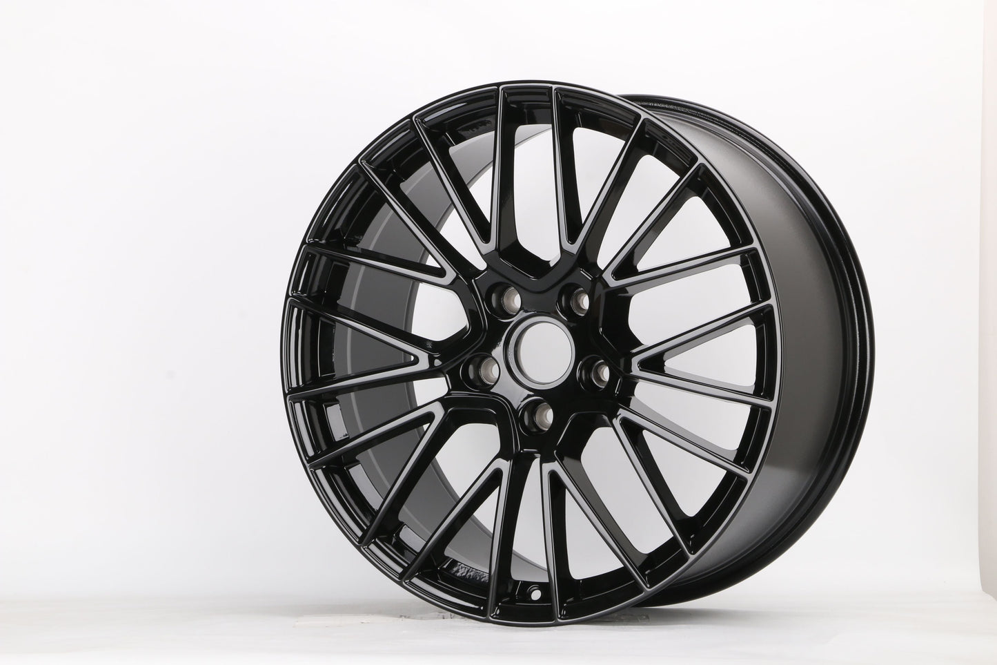 E855 Gloss Black 20x9.5 ET46 5.130 – (Square Set of 4)