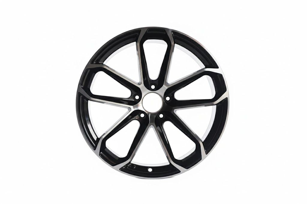 E861 Black Machined Face 22in Staggered Set 10.0 ET45 / 11.5 ET61 5.130 (4 Wheels)