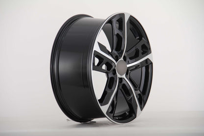 E865 Black Machined Face 22in Staggered Set 9.5 ET70 / 11.5 ET70 5.130 (4 Wheels)