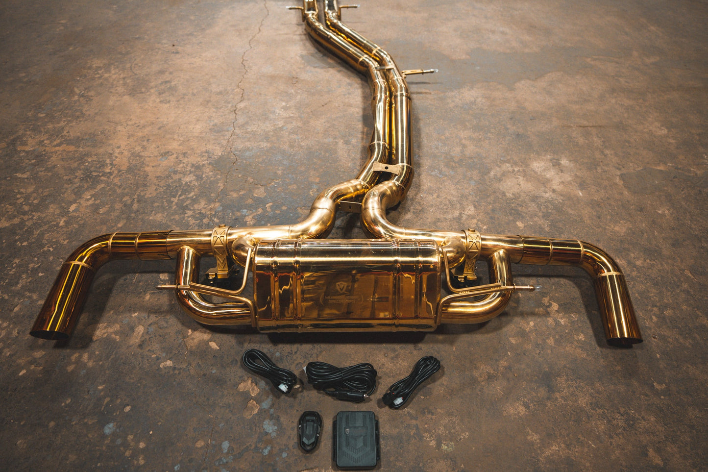 Valvetronic Design AUDI RSQ8 Valved Sport Exhaust system