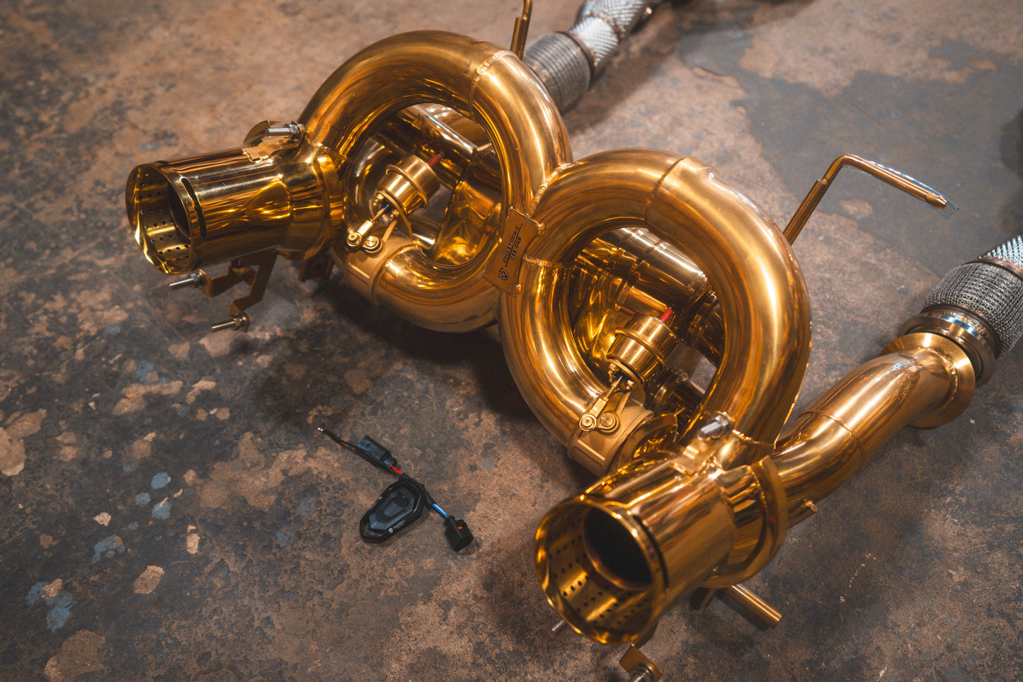 Valvetronic Design Lamborghini Aventador SVJ/Ultimae Valved Sport Exhaust System