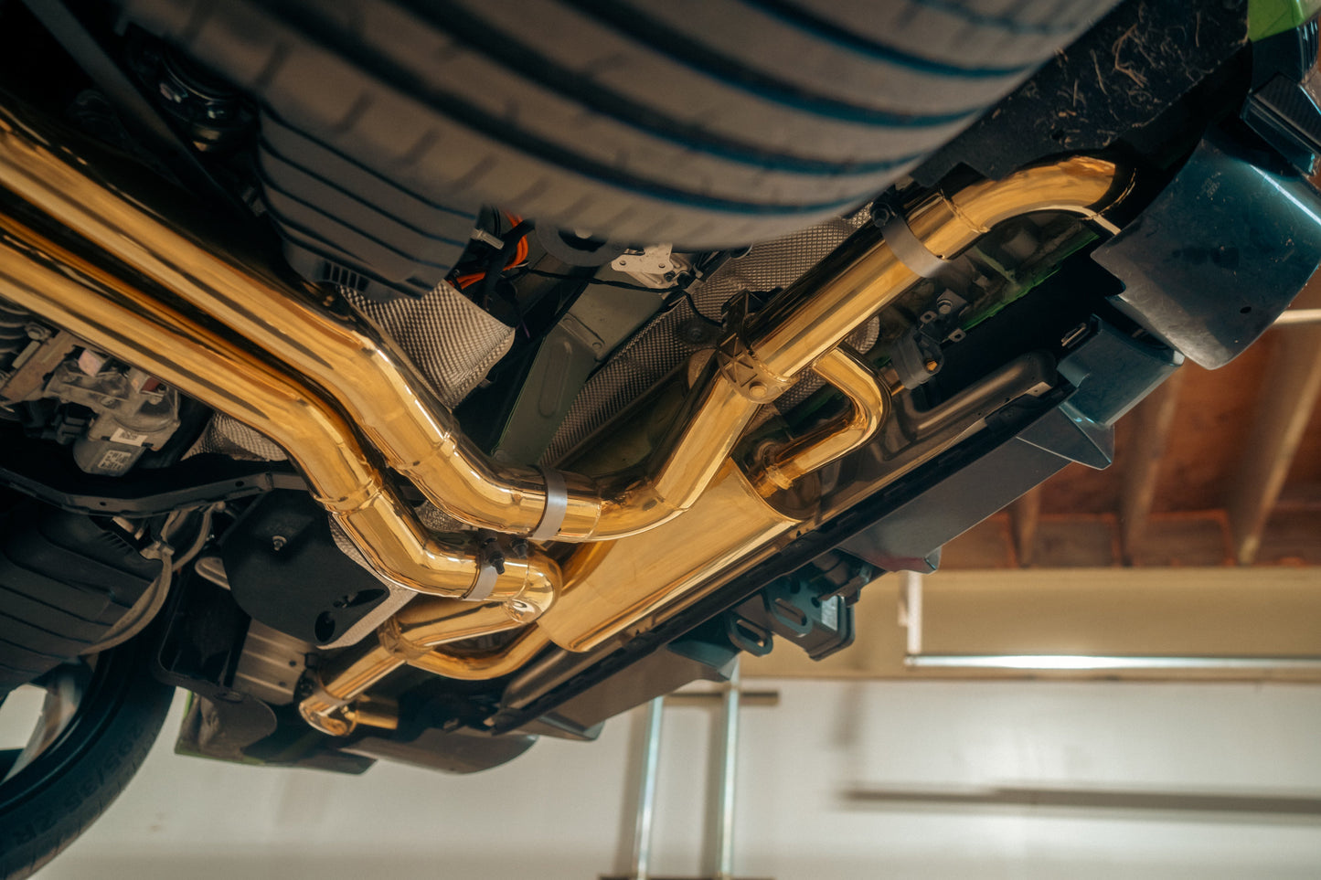 Valvetronic Design AUDI RSQ8 Valved Sport Exhaust system
