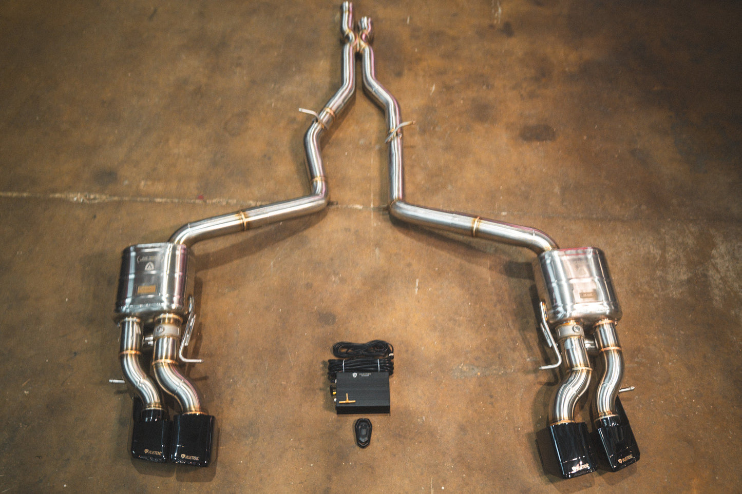 Valvetronic Design Mercedes W218 CLS63 AMG Valved Sport Exhaust System