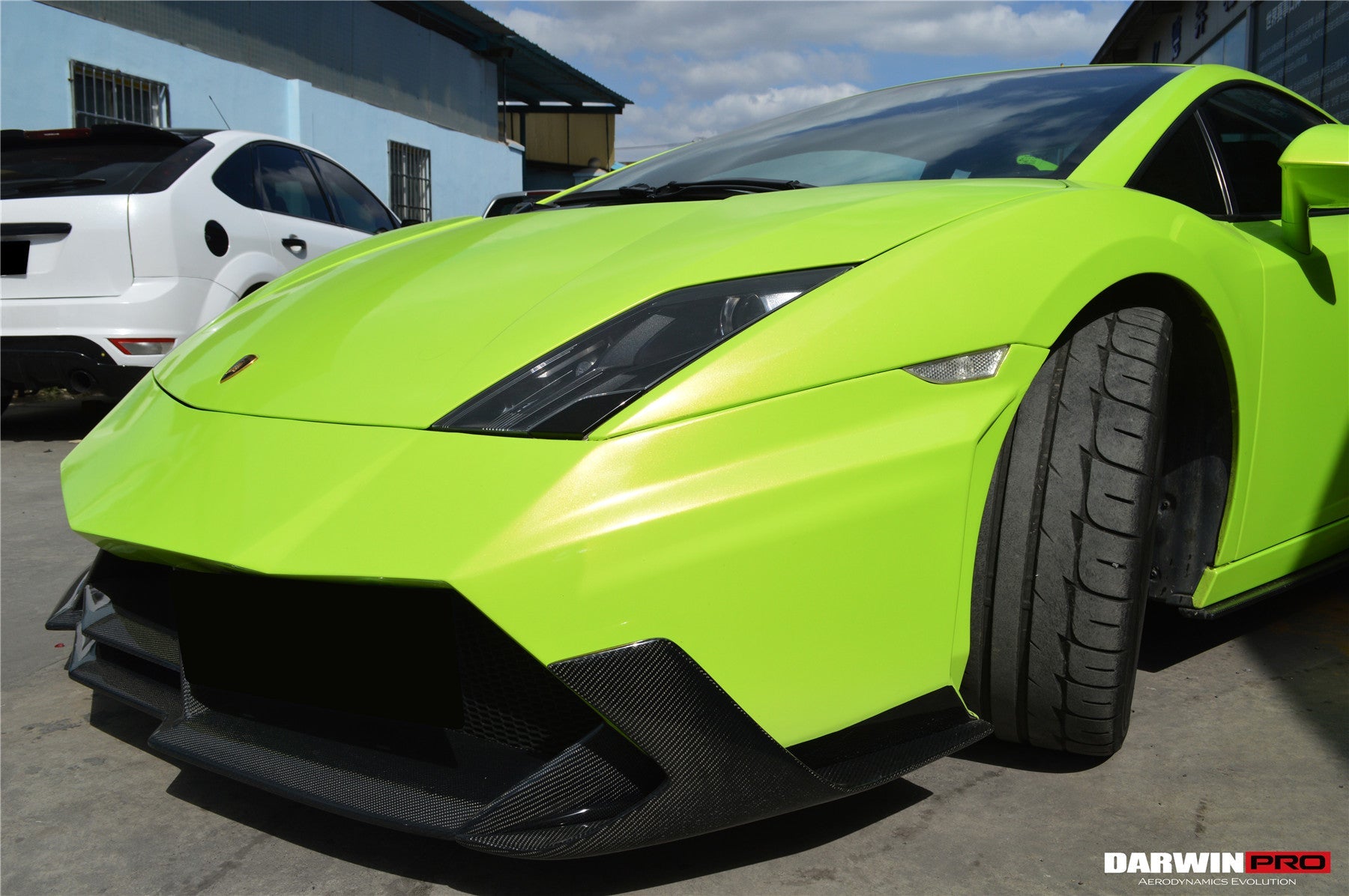 2009-2014 Lamborghini Gallardo VF Style Front Bumper - DarwinPRO Aerodynamics