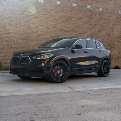 F1R FS1 Gloss Black vehicle installation example