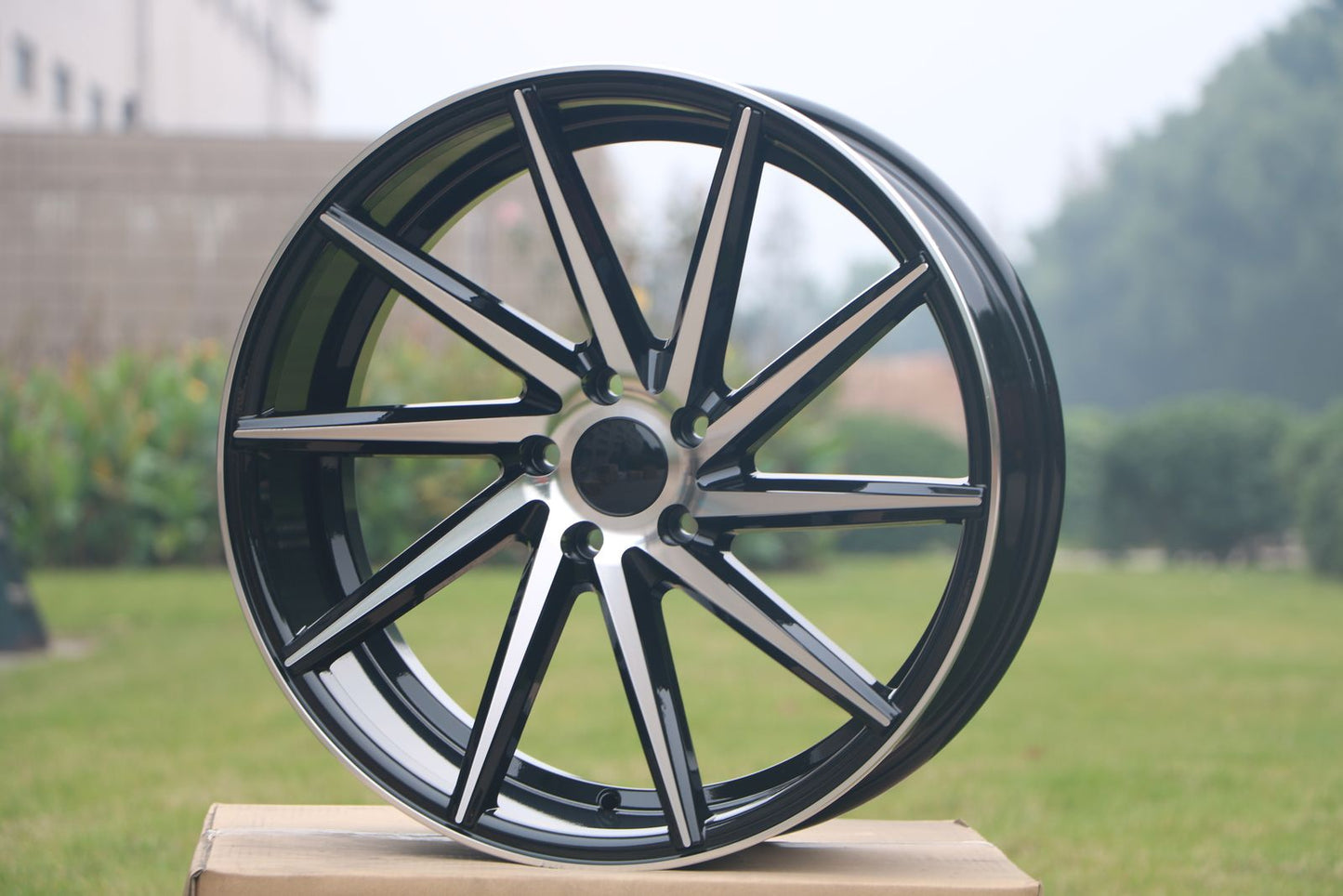 E013 Black Machined Face 19x8.5 ET35 5x114.3 - Square Set (4 Wheels)