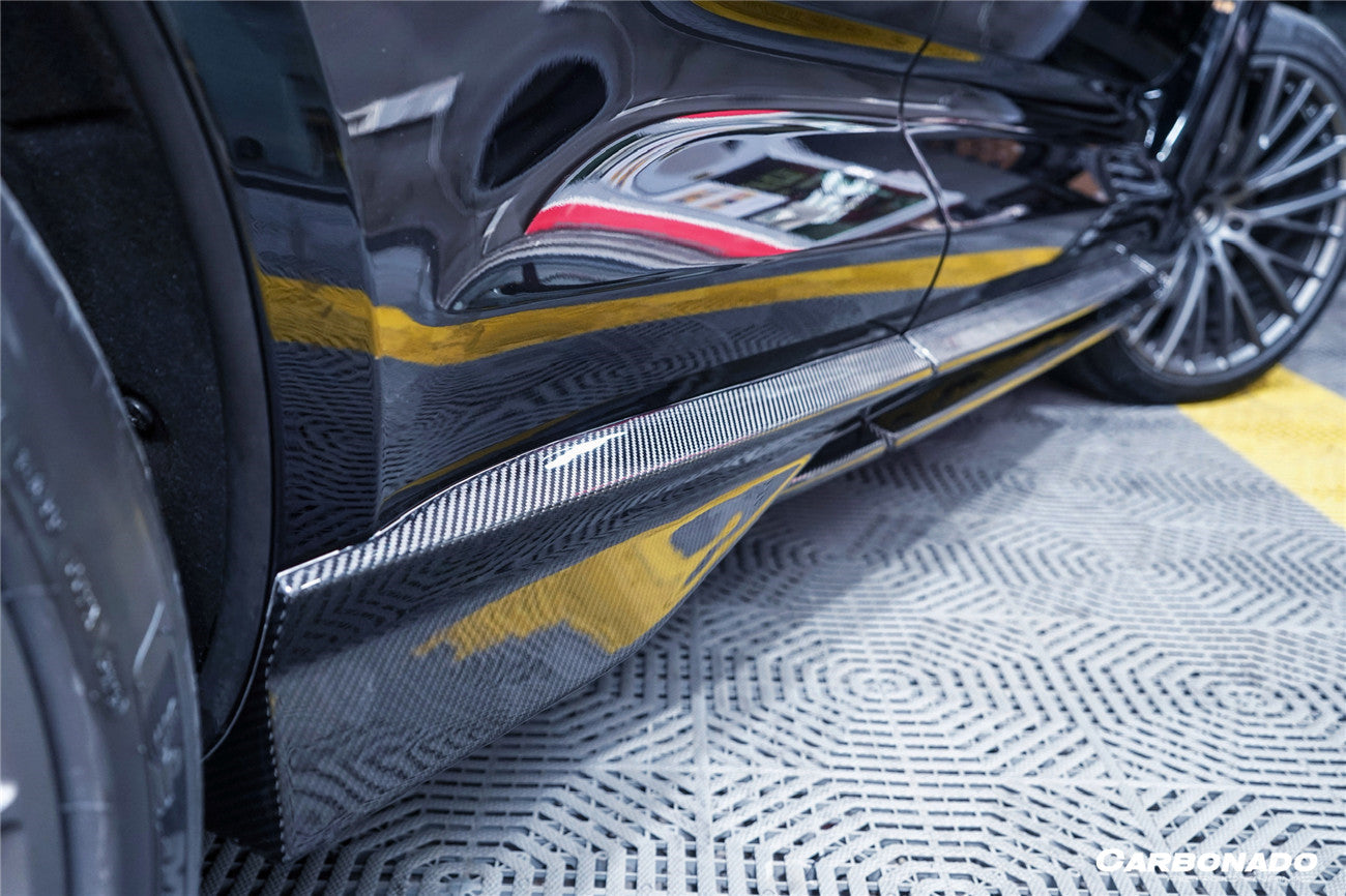 2021-2024 Aston Martin DBX Convert 707 Style Dry Carbon Fiber Full Body Kit