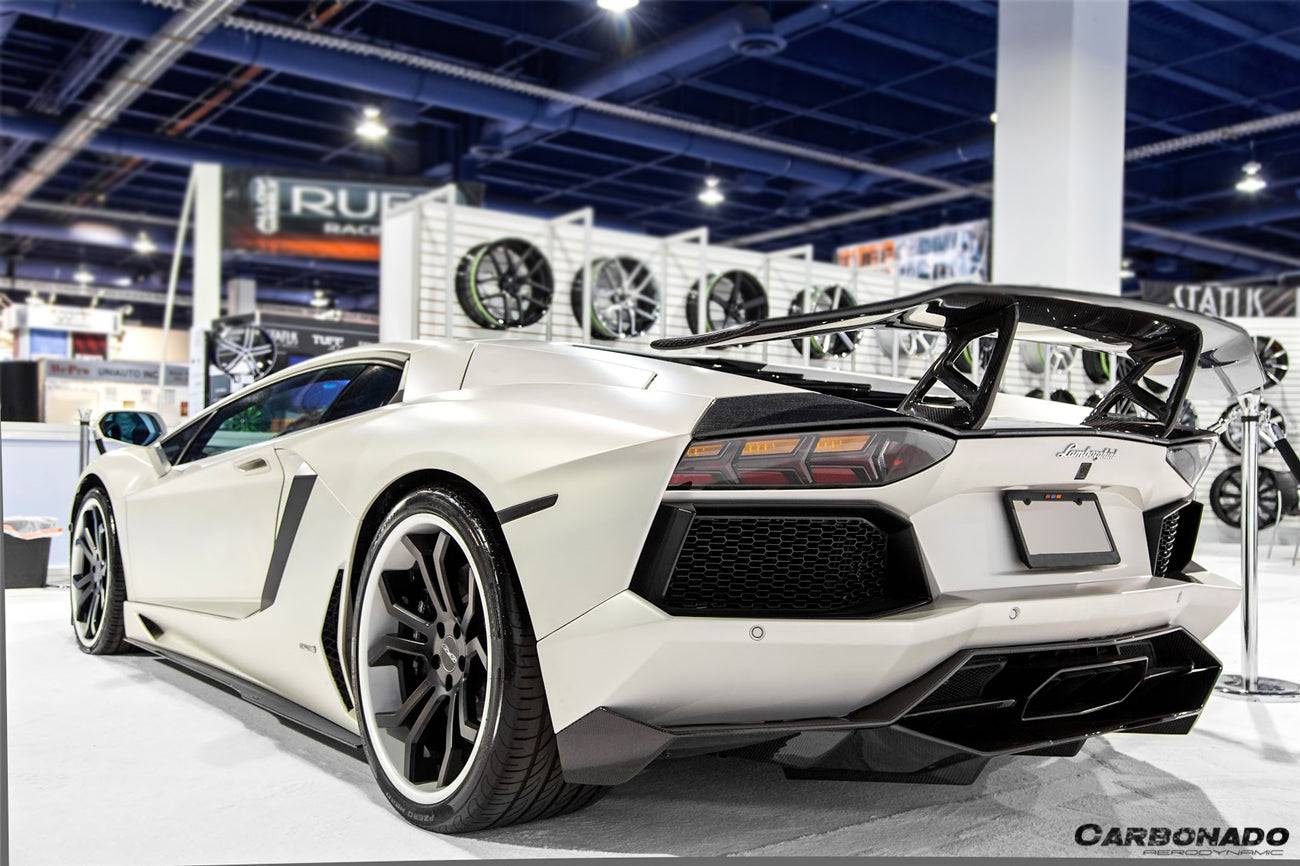 2011-2016 Lamborghini Aventador LP700 Coupe & Roadster DM Style Carbon Fiber Side Skirs - Carbonado