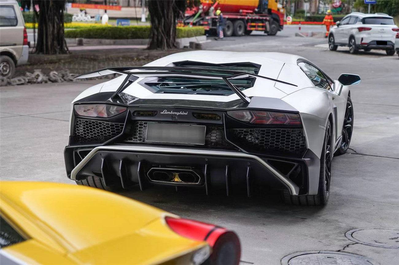 2011-2021 Lamborghini Aventador LP700 Coupe/Roadster OTC Style Trunk Spoiler Wing w/ Base - Carbonado