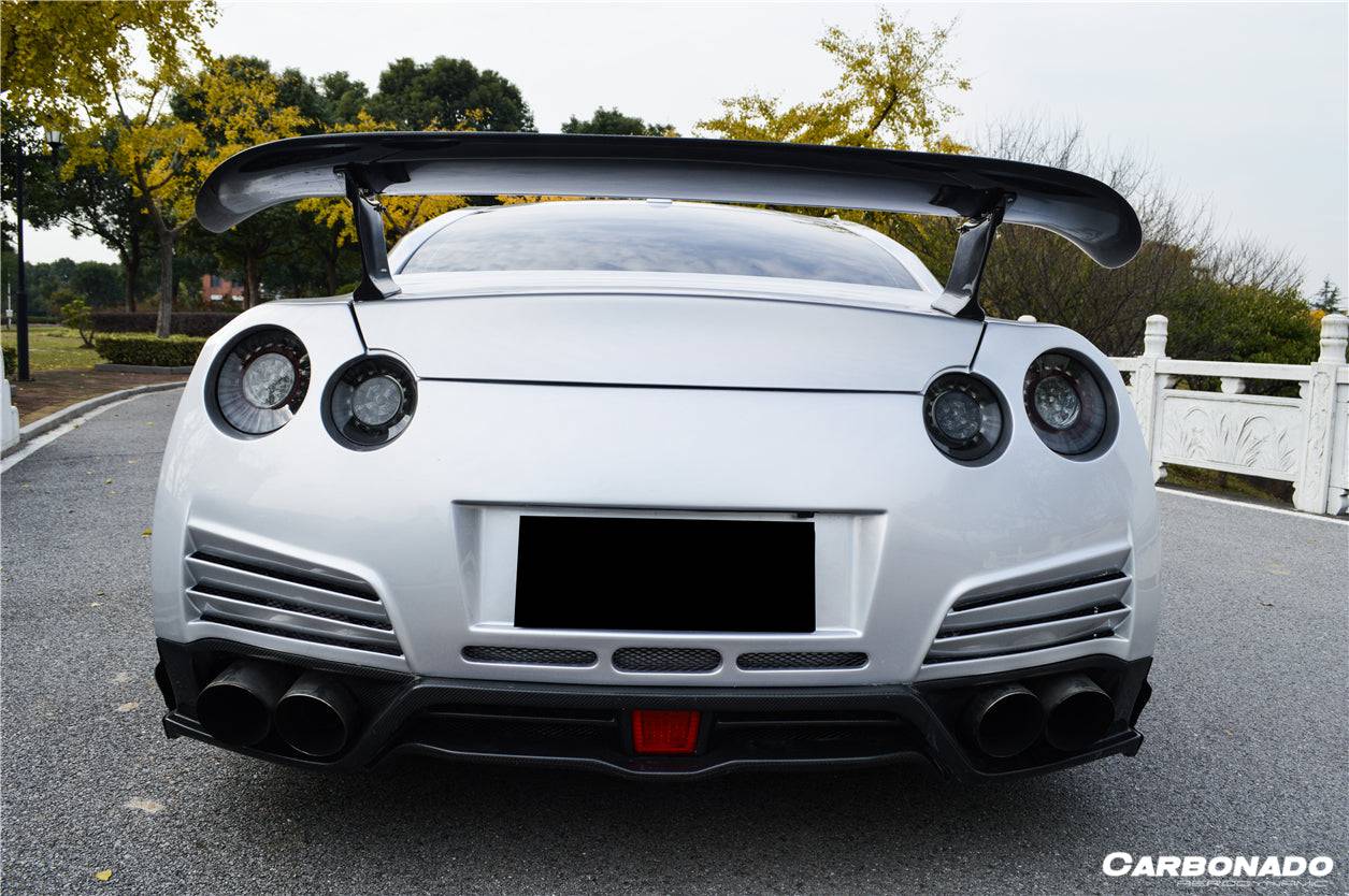 2012-2016 Nissan GTR R35 DBA VA Style Rear Diffuser w/ Caps - Carbonado