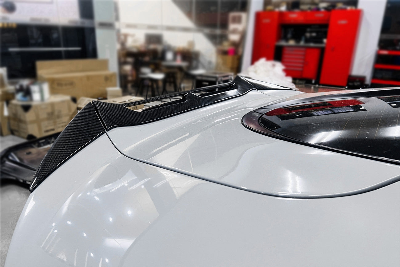 2019-2024 McLaren GT WP Style Dry Carbon Fiber Trunk Spoiler