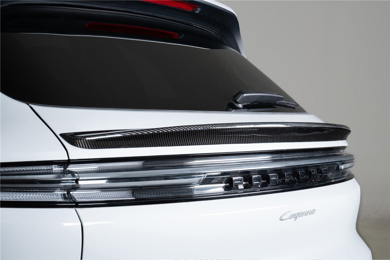 Carbonado 2018-2025 Porsche 9Y0 9YA Cayenne S & GTS & E-Hybrid TKT Style Carbon Fiber Trunk Spoiler - Carbonado