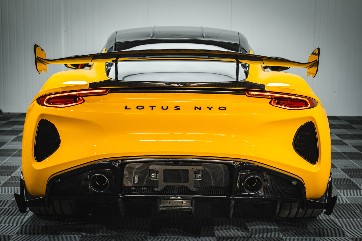 2021-2024 Lotus Emira NYO MNK Style Dry Carbon Fiber Trunk Wing With Base