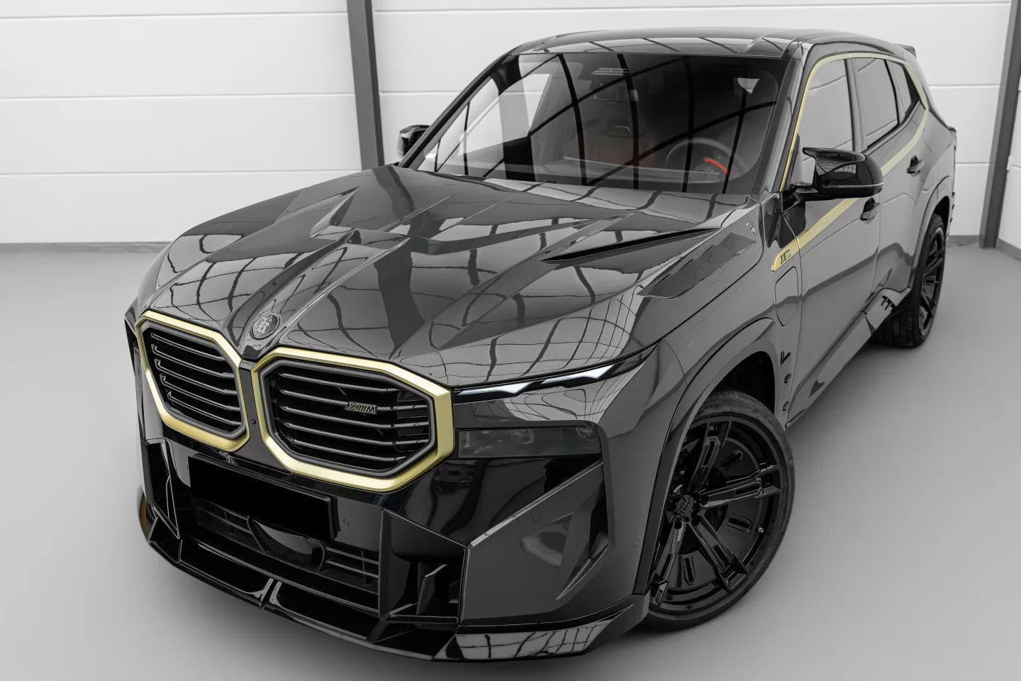 2023-2025 BMW XM G09 LD Style Dry Carbon Fiber Front Lip - Carbonado