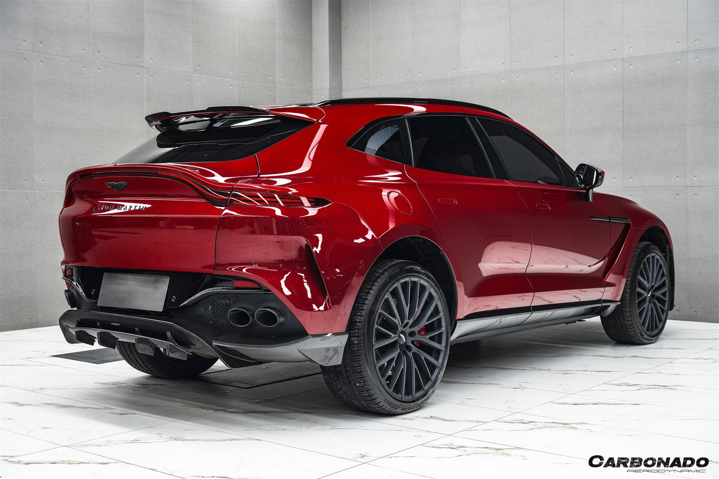 2021-2024 Aston Martin DBX Convert 707 Style Dry Carbon Fiber Full Body Kit