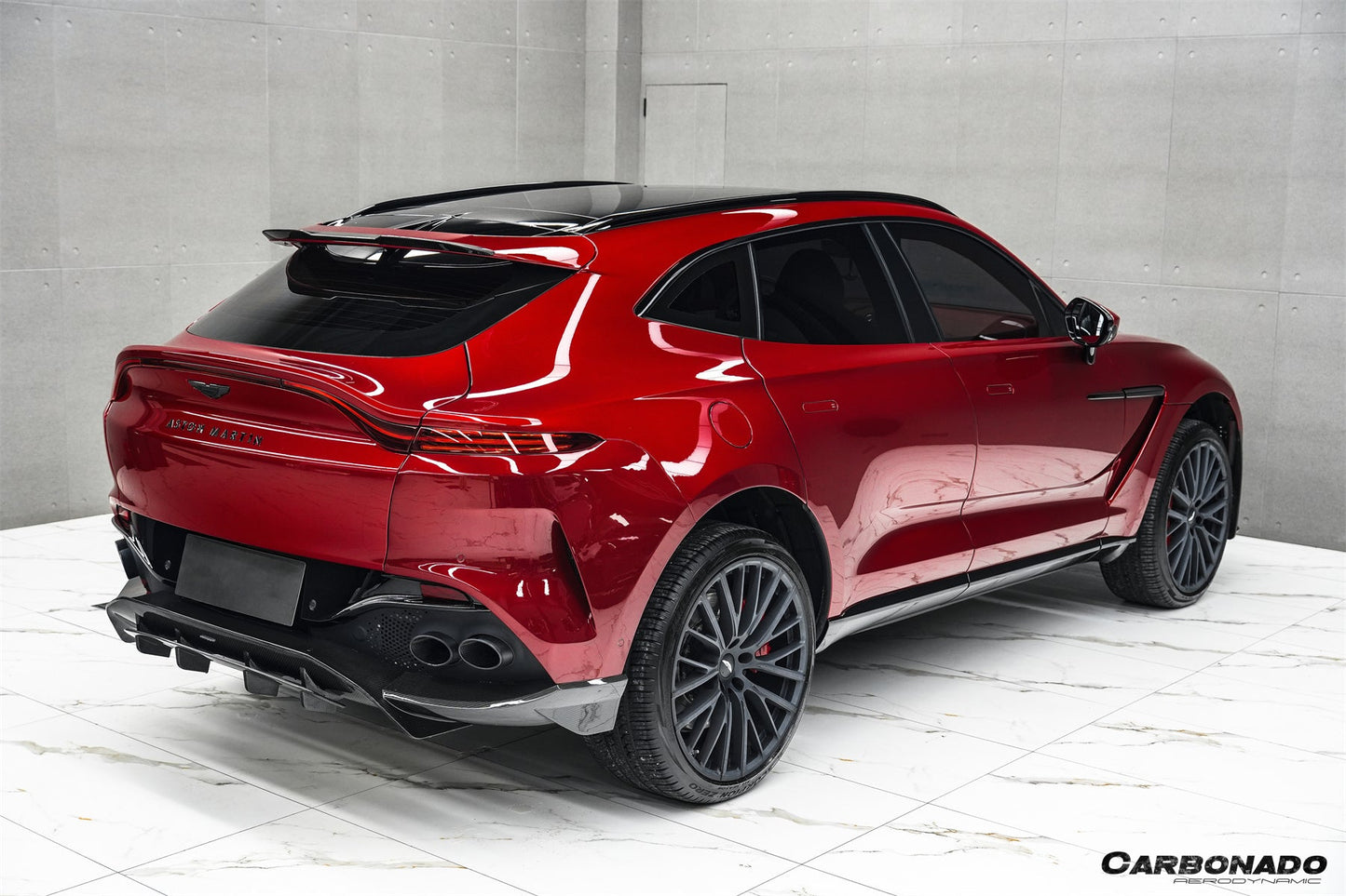 2021-2024 Aston Martin DBX 707 Style Dry Carbon Fiber Rear Bumper w & Exhaust tips