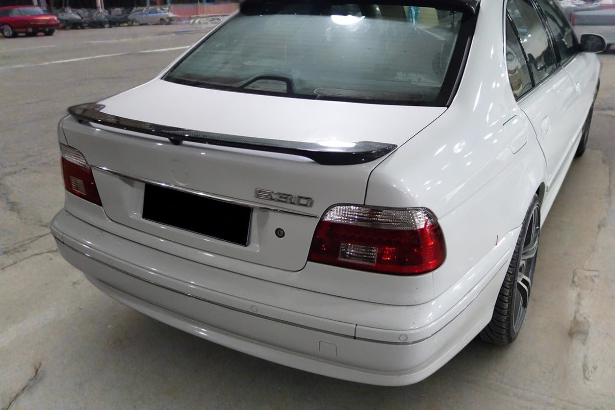 1997-2003 BMW 5 Series E39 MT Style Carbon Fiber Turnk Spoiler - Carbonado
