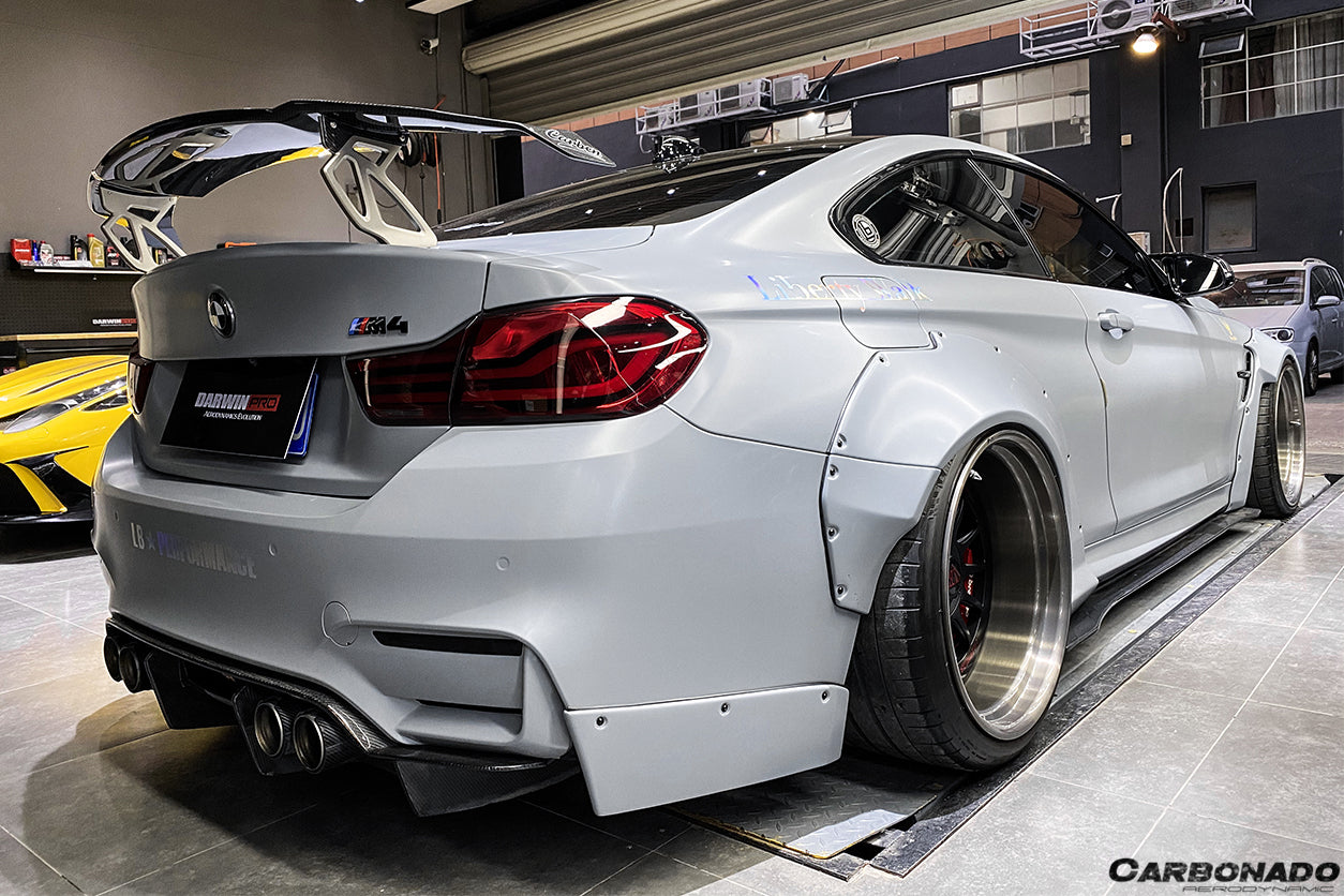 2014-2020 BMW F82/F83 M4 DE Style Carbon Fiber Side Skirts - Carbonado Aero