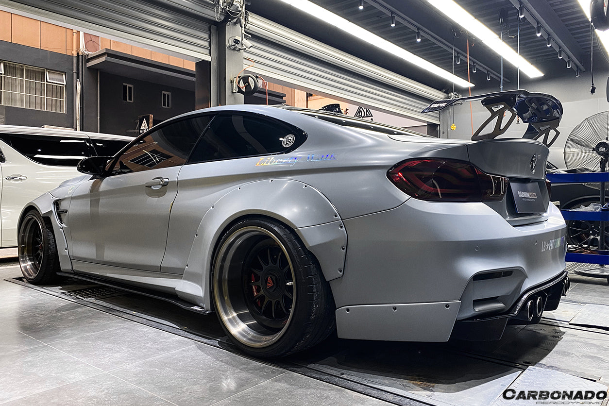 2014-2020 BMW F82/F83 M4 DE Style Carbon Fiber Side Skirts - Carbonado Aero
