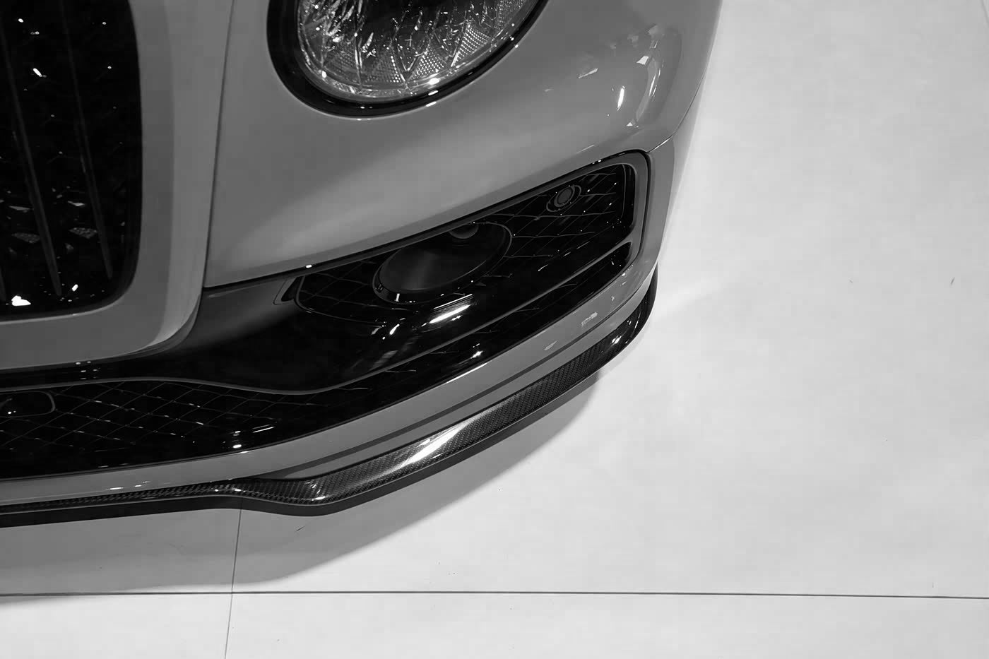 2020-2024 Bentley Flying Spur OEM Style Autoclave Carbon Fiber Front Lip