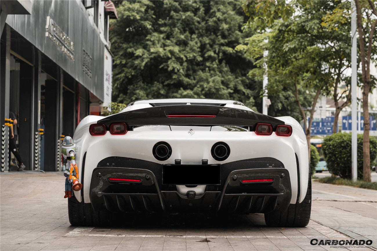 2020-UP Ferrari SSF90 Stradale OE Style Autoclave Carbon Fiber Rear Diffuser