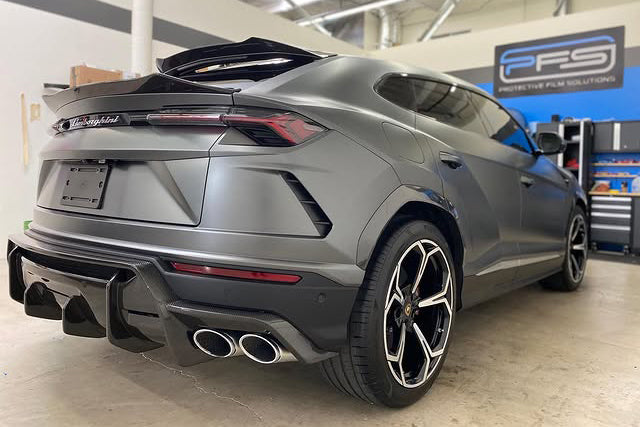 2018-2022 Lamborghini URUS VRS Style Carbon Fiber Rear Diffuser - Carbonado