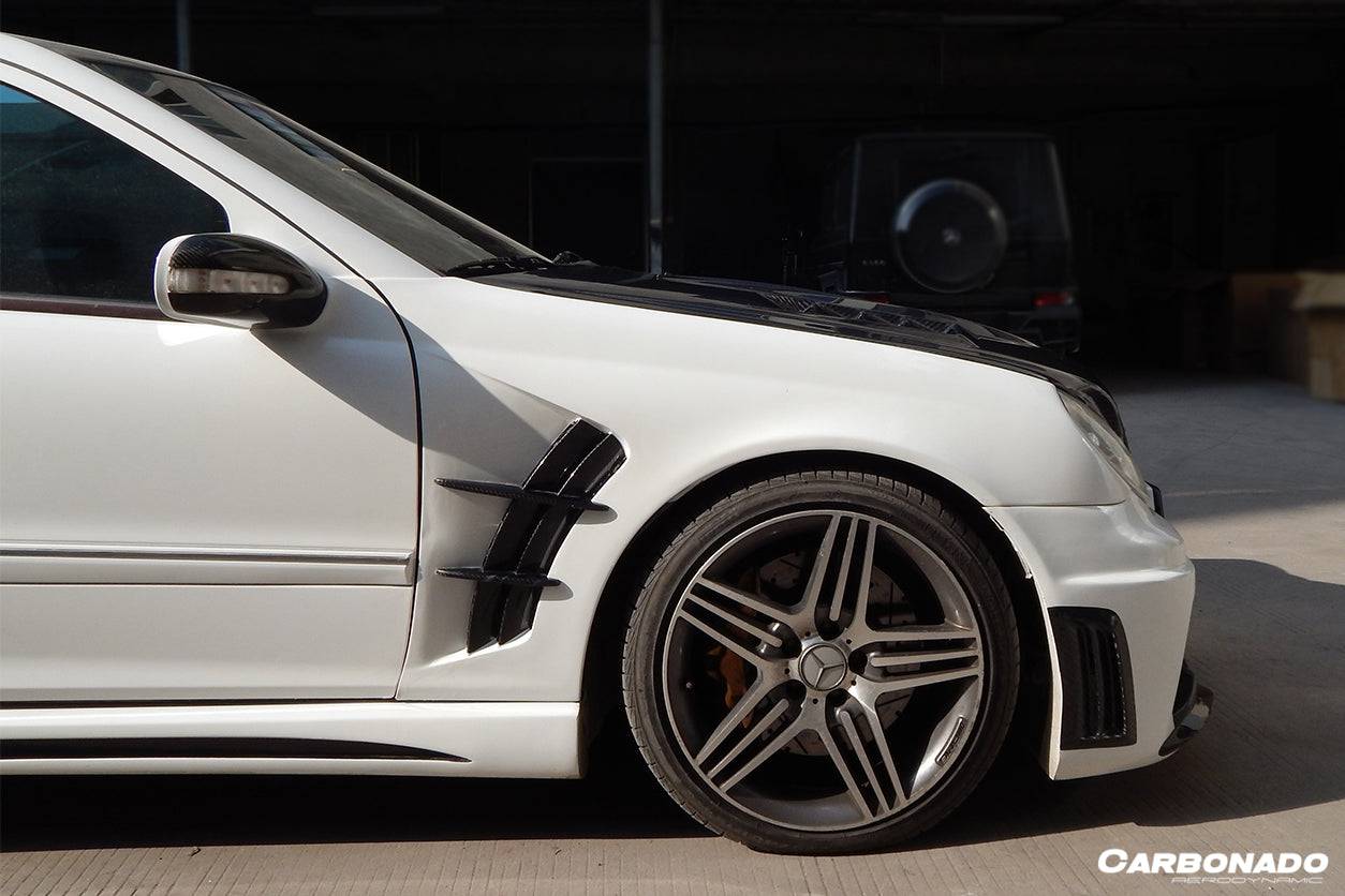 2001-2007 Mercedes Benz W203 C Class WI Style Side Skirts - Carbonado Aero
